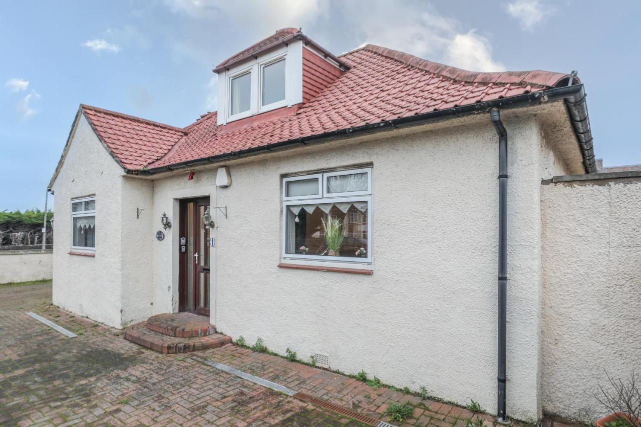 Beautiful 4 Bedroom Cottage - Ideal Location - Free Parking Edimburgo Exterior foto
