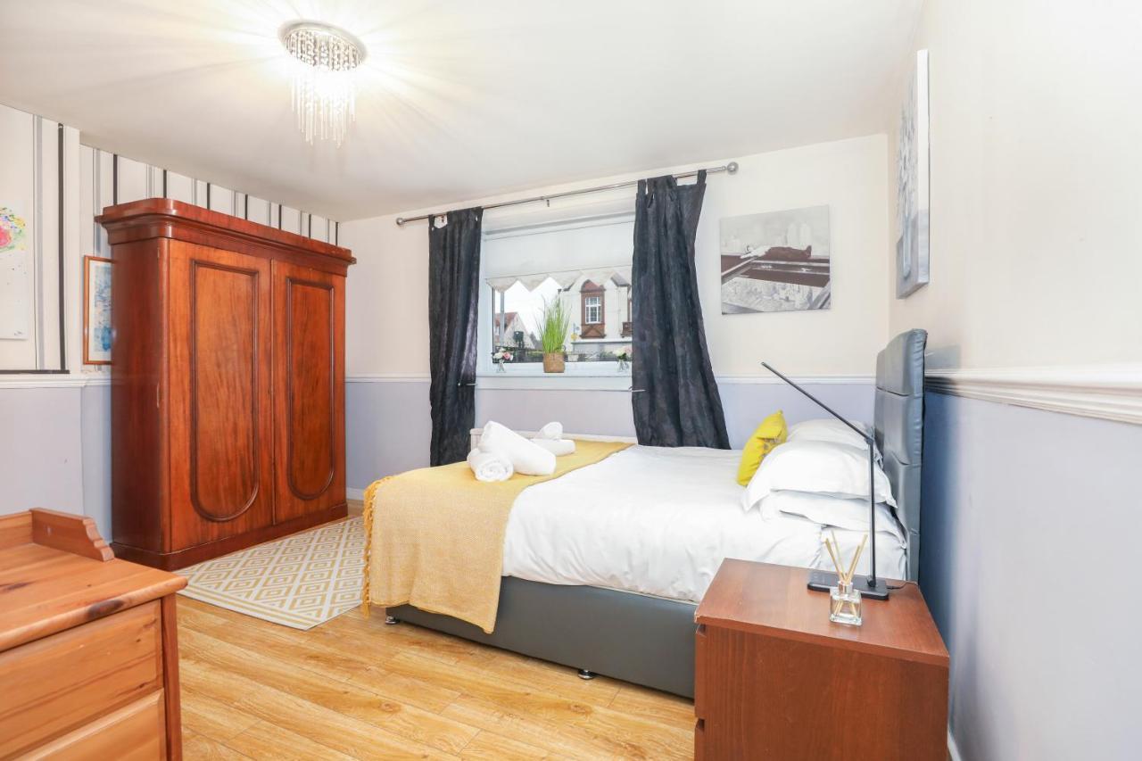 Beautiful 4 Bedroom Cottage - Ideal Location - Free Parking Edimburgo Exterior foto