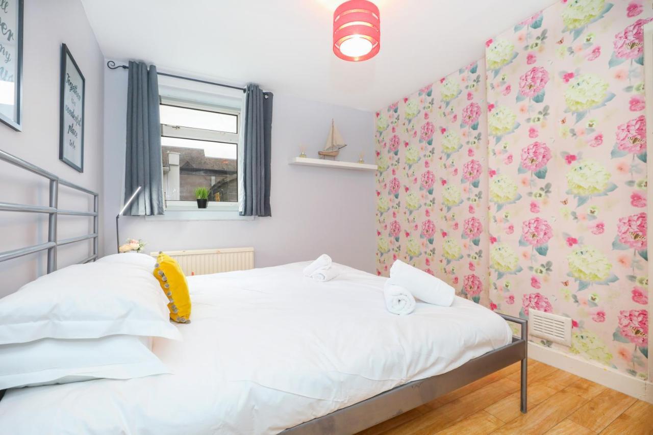 Beautiful 4 Bedroom Cottage - Ideal Location - Free Parking Edimburgo Exterior foto