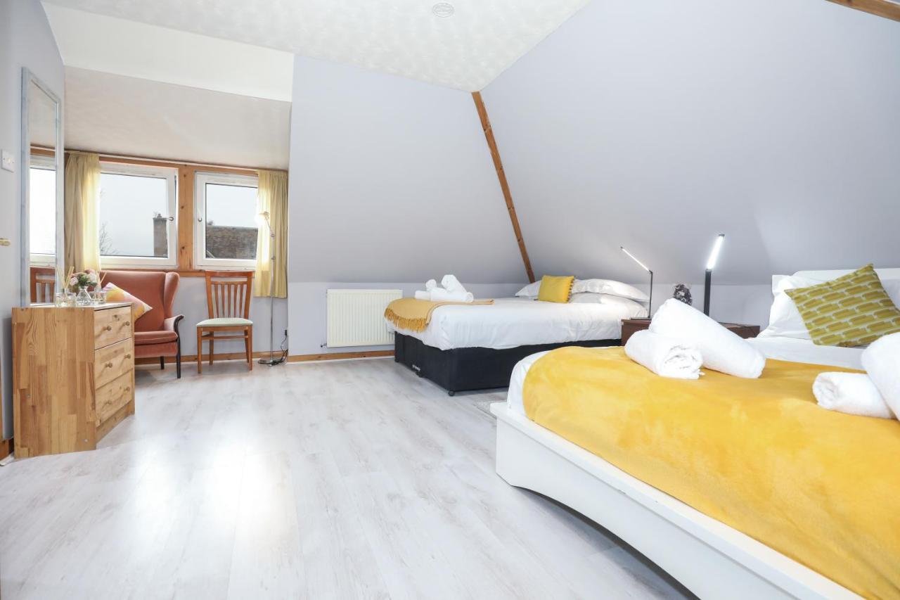 Beautiful 4 Bedroom Cottage - Ideal Location - Free Parking Edimburgo Exterior foto