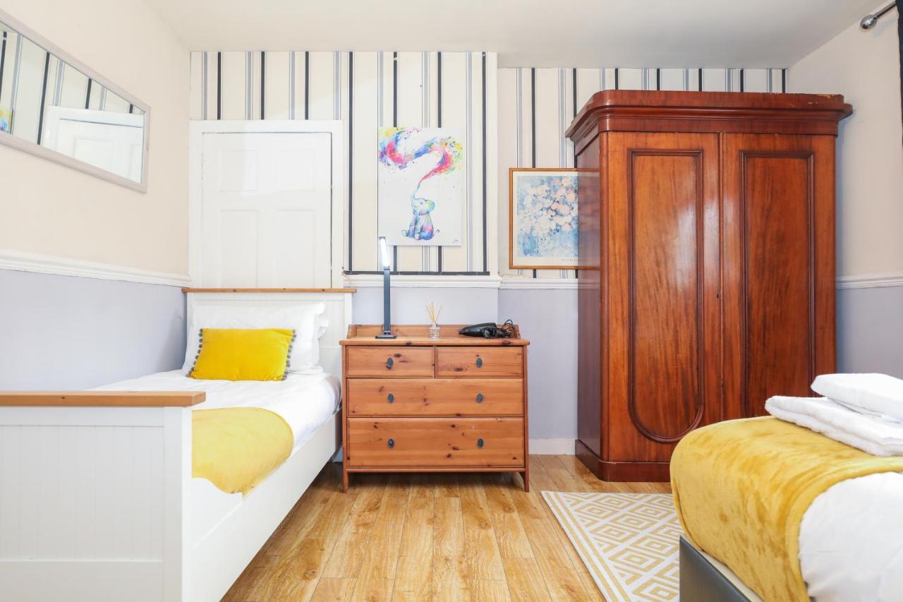 Beautiful 4 Bedroom Cottage - Ideal Location - Free Parking Edimburgo Exterior foto